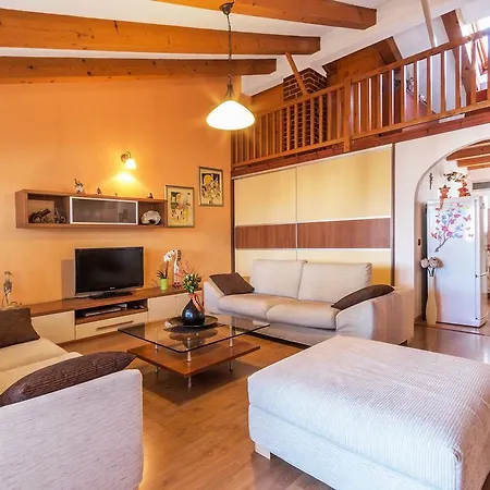 Apartment Stinjan